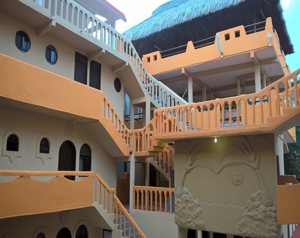 Hotel Zanzibar Puerto Escondido  Bagian luar foto